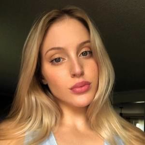 Meet your Posher, Arianna